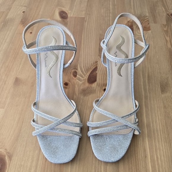 Nina 9.5M Silver Strappy Glitter Heels with Velcro Strap‎ Closure - Picture 1 of 8